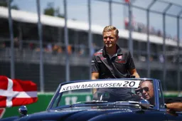 Steiner lyrisch over Kevin Magnussen