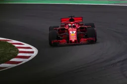 Ferrari staat voor puzzel na winst Hamilton