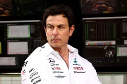 Mercedes acha que precisará de "6 a 12 meses" para alcançar a Red Bull