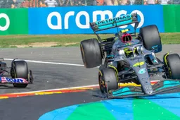 Hamilton took 45G blow in crash with Alonso: "It was a large, large impact"