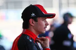 A história não está a favor: Leclerc raramente vence a partir da pole