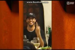 Video: Dit gebeurt er als je Ricciardo stiekem probeert te filmen!