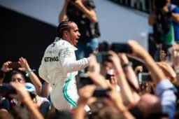 Hamilton says Ferrari have "another level" Mercedes cannot reach
