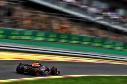 Pirelli chief engineer warns F1 teams ahead of race: 'Tricky challenge'