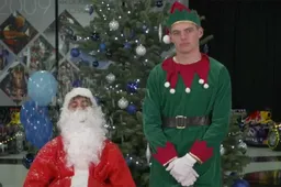 Video: Kerstgroet van Santa Ricciardo en elf Verstappen