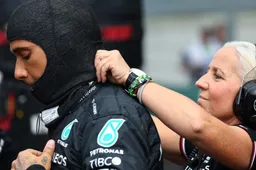 Hamilton angry at cheering fans: "Grateful I'm not in hospital"
