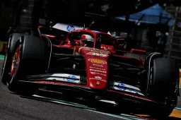 Leclerc volta a liderar no TL2, enquanto Red Bull segue com problemas