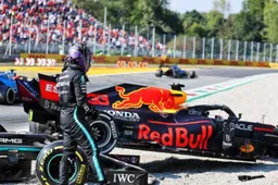 "Ze hebben getracht om Max vergelijkbare straf te geven als Lewis op Silverstone'