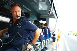 Horner defiende a Verstappen: 'Ponle un micrófono a un jugador de la Premier League'