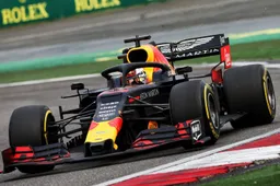 Ook op hoge snelheid kan Verstappen grappen met zijn race engineer