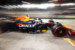 Verstappen snapt niets van plotse snelheid: ‘Hebben onszelf verrast’