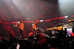 McLaren defends F1's live event after criticism: 'It's important to try it'