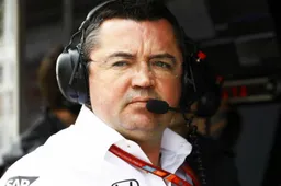 Boullier says McLaren are targeting "further up the grid"