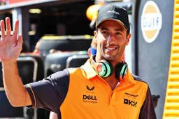 Villeneuve thinks last hour has struck for Ricciardo at McLaren