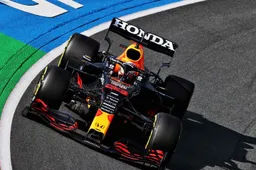 Oordeel zelf: Moet Verstappen een straf krijgen voor deze inhaalactie?