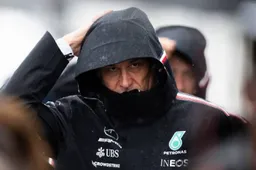 Russell prova que Wolff está errado: "Chamada brilhante