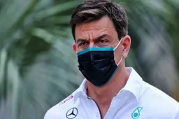Wolff: 'Wie het eerst uit bocht één komt, heeft daar een grote kans op'