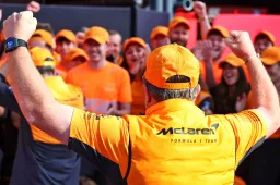 Brown affirme que cette saison est "meilleure" que la bataille Verstappen/Hamil de 2021.