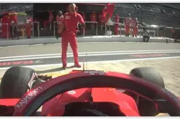 Raikkonen mag niet wegrijden en is daar niet bepaald blij mee...