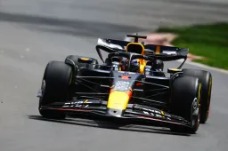 Verstappen komt bijna vier tienden te kort op Hamilton in VT3