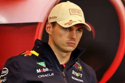 Verstappen maakt zich zorgen voor kwalificatie: 'Op hen moeten we letten'