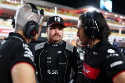 Alfa Romeo persigue a Williams por el séptimo puesto