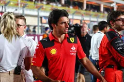 Sainz als de wonderstrateeg van Ferrari: hielp Carlos mee in Qatar?