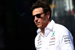 Wolff sobre Russell: "Todo ha salido bien hoy, lo cual es muy bueno"