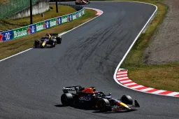 Verstappen and Perez destroy recreated RB20 sculpture
