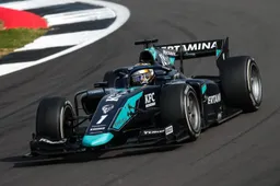 Broken vertebra for F2 driver after being launched in final lap