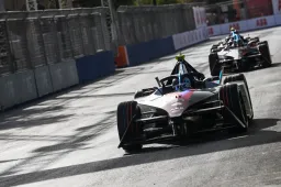 Jaguar davanti a tutti nelle FP1 dell'ePrix di San Paolo