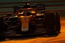 Ricciardo receives big surprise from Australia