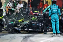 Hill a vu une expérience humiliante pour Mercedes : "L'écart est plus grand qu'en 2022".