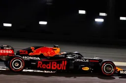 Verstappen verslaat Hamilton met indrukwekkende ronde voor pole position