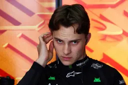 Piastri and Norris to join McLaren in Senna tribute with new helmet