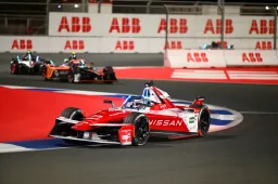 Rowland supera i rivali e vince il secondo Jeddah ePrix