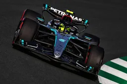 Hamilton sagt, dass Mercedes immer noch Probleme mit dem Aufprall hat: "Ähnlich wie im letzten Jahr"