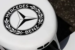 Eerste officiële foto's nieuwe Mercedes livery