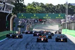 Voor welke strategie kiest Red Bull? Deze banden heeft Verstappen nog over