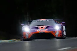 Jeroen Bleekemolen raakt zijn zege in Le Mans kwijt door te grote tank