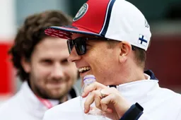 Kimi Raikkönen opnieuw de grapjas bij persconferentie