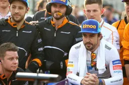 Alonso back in F1 cockpit after 17 hour retirement