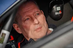 Wat is het vermogen van Jos Verstappen?