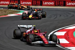 Hamilton wins the Sprint, Piastri P2, Verstappen P3, Norris bins it