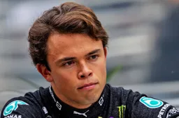 De Vries beleefde emotionele sessie bij Mercedes: 'Heb veel plezier gehad'
