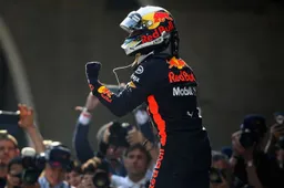 "Ricciardo ziet zichzelf als titelkandidaat na zege in China"