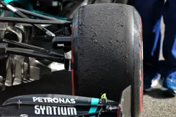 Verstappen, Hamilton en Bottas hebben volgens Pirelli voor verkeerde band gekozen