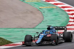 Alonso starts United States Grand Prix at the back after grid penalty