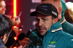Alonso already impresses fans with training before Formula One starts