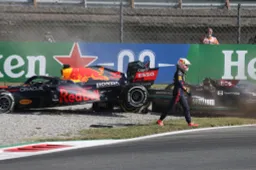 Hamilton lijkt Verstappen te waarderen: 'Over het algemeen respectvol'